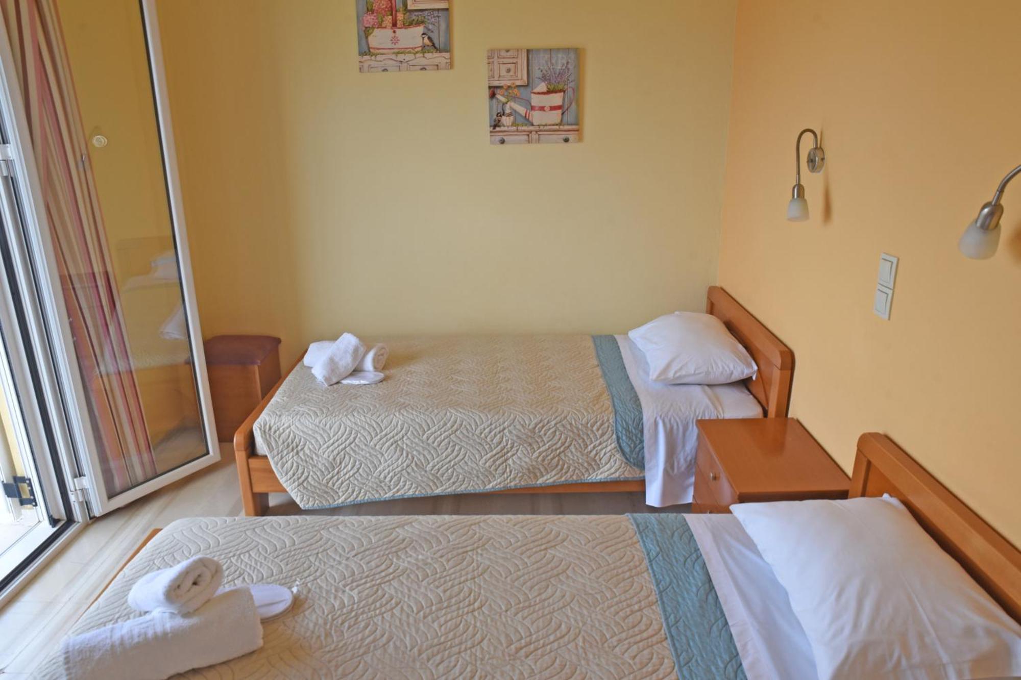 Butterfly Barbati Apartments ภายนอก รูปภาพ