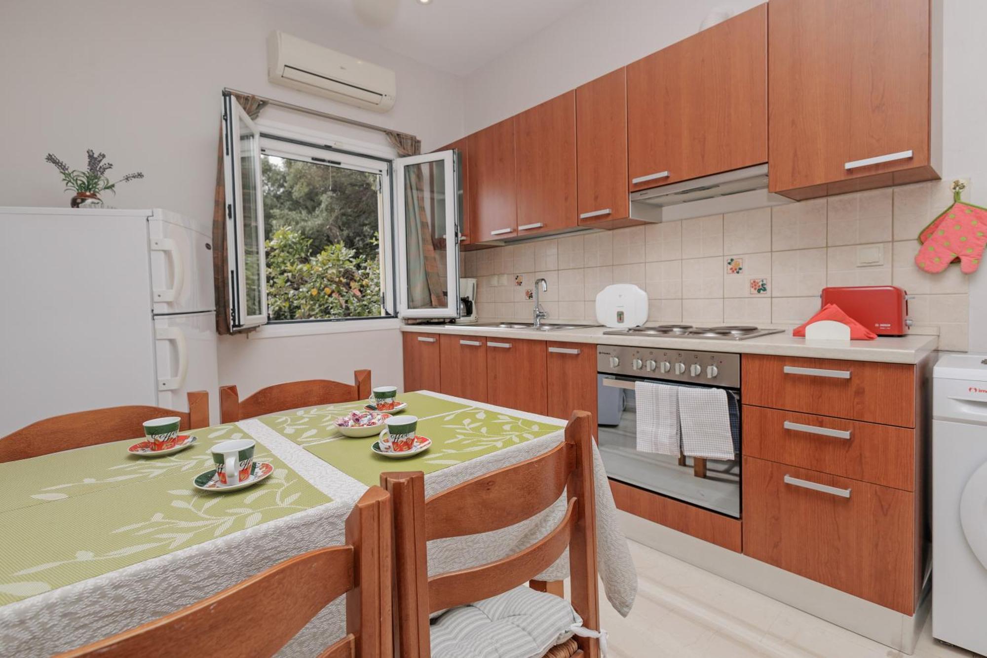 Butterfly Barbati Apartments ภายนอก รูปภาพ